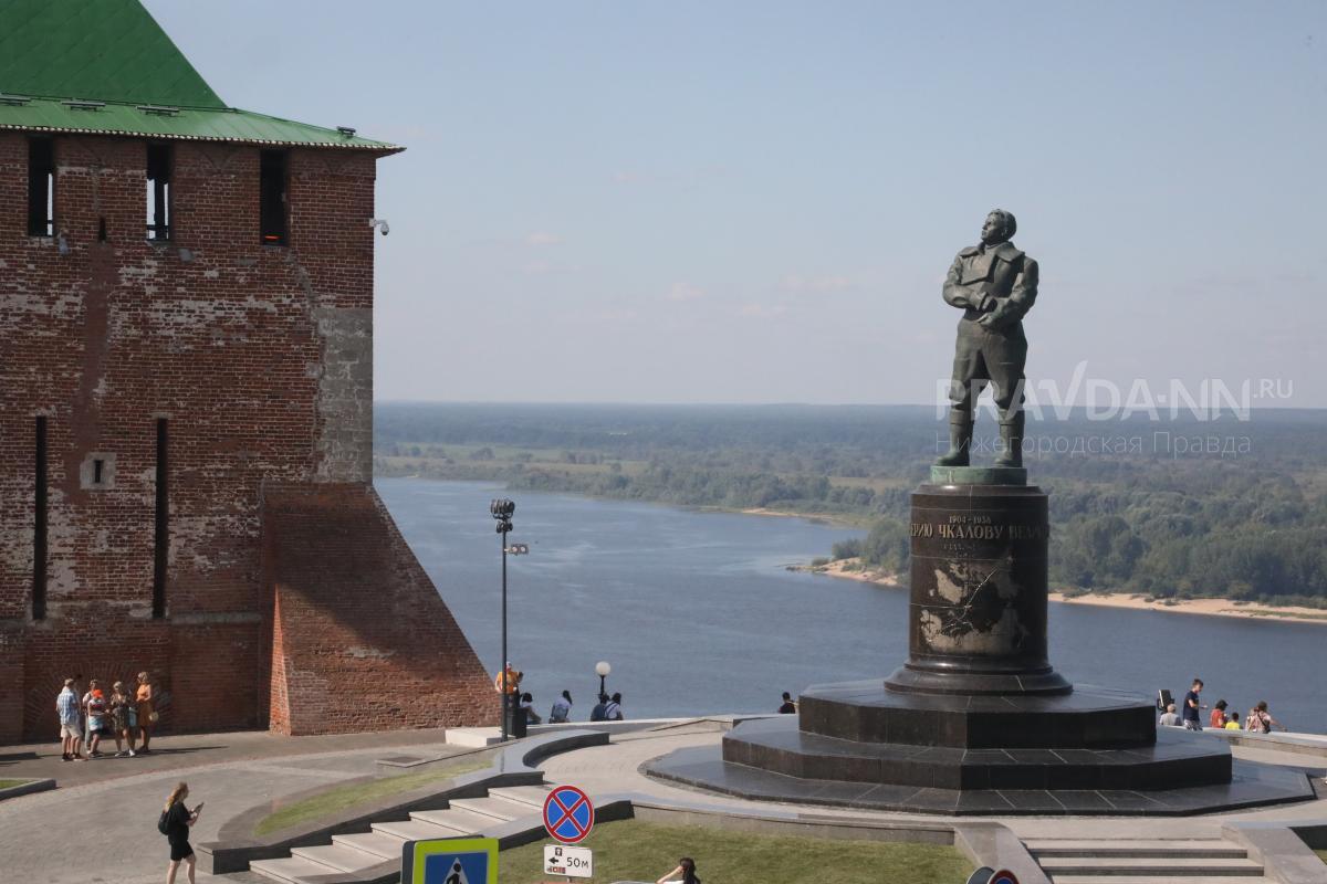 На нижегородском памятнике Чкалову снова разместят надпись «Сталинскому соколу»