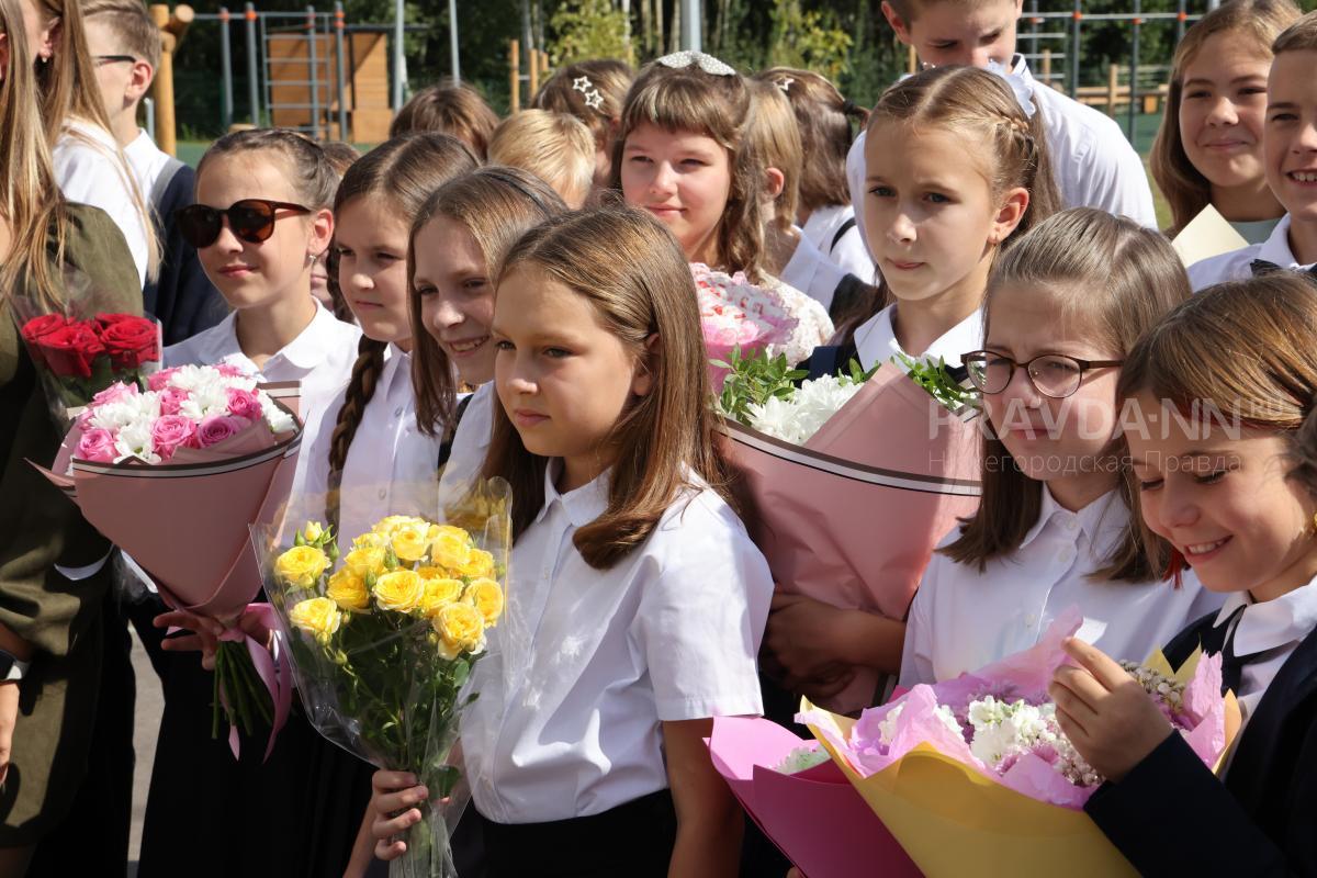 В Госдуме предложили пересмотреть лимит на подарки для учителей и врачей