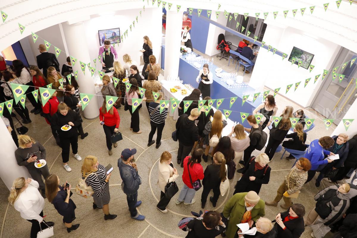 Выставка «Чёрный пруд. Пять отличий» открылась в Нижнем Новгороде