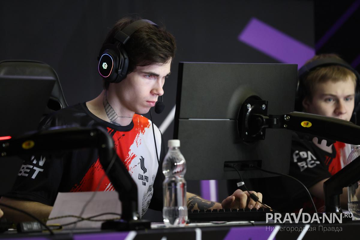 Александр Воложанин