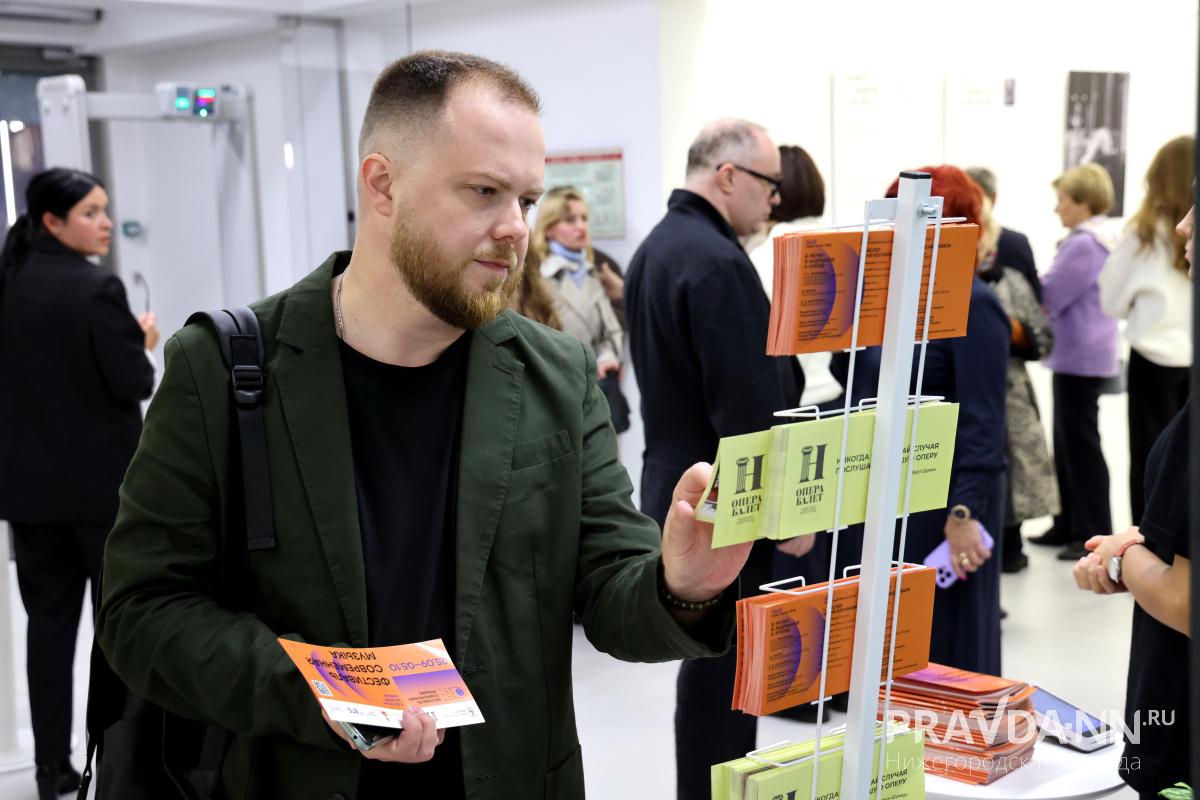 Александр Воложанин