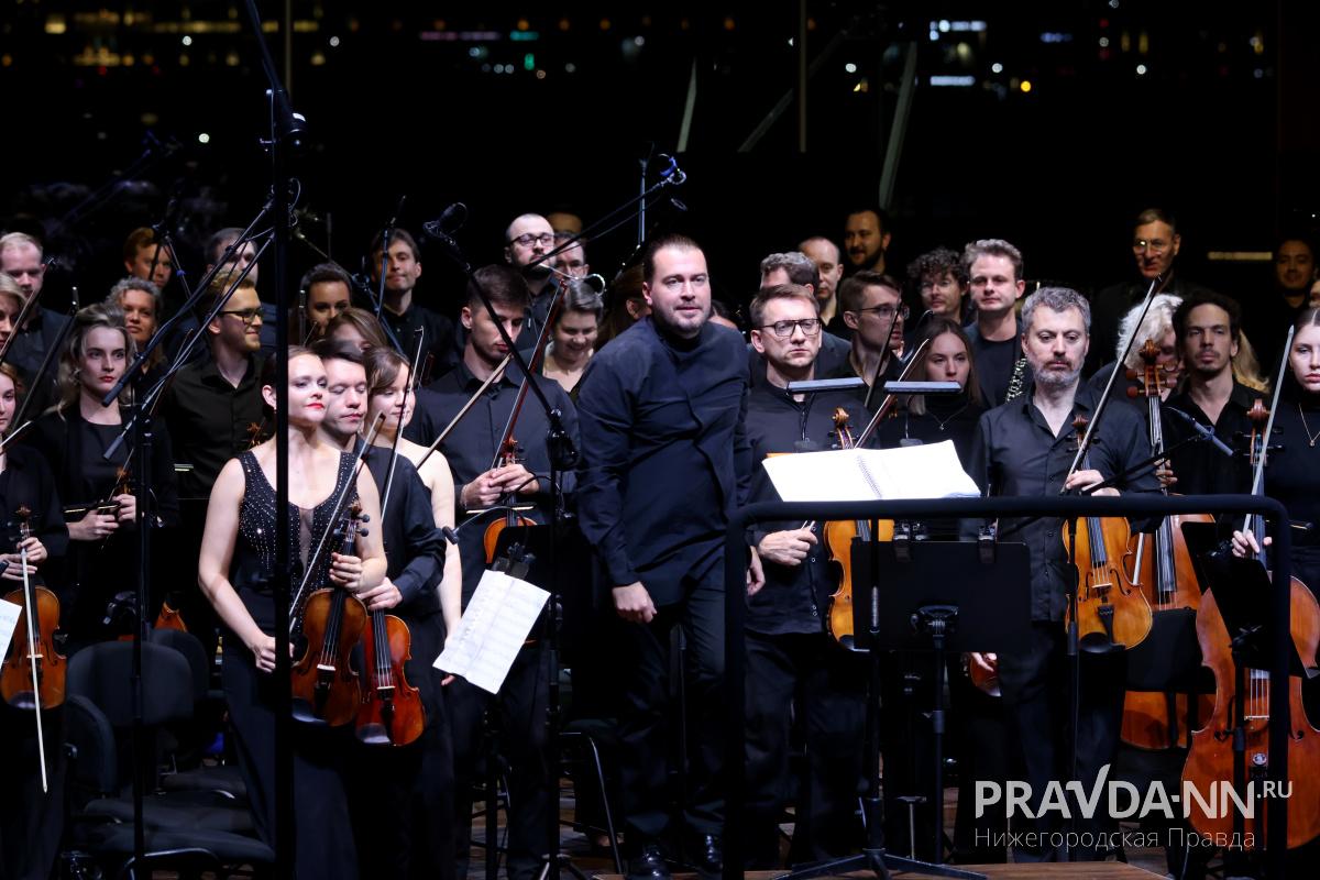 Александр Воложанин