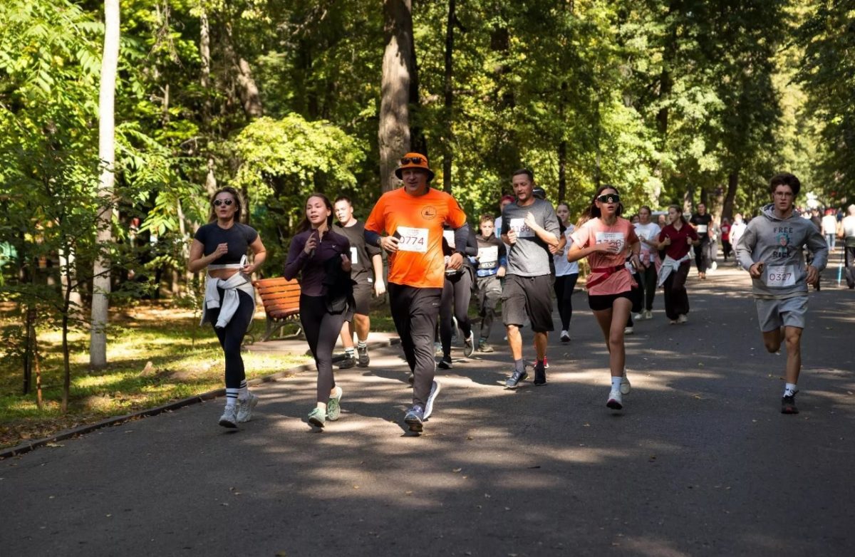 Более 1,8 тысячи человек приняли участие в благотворительном забеге в Выксе