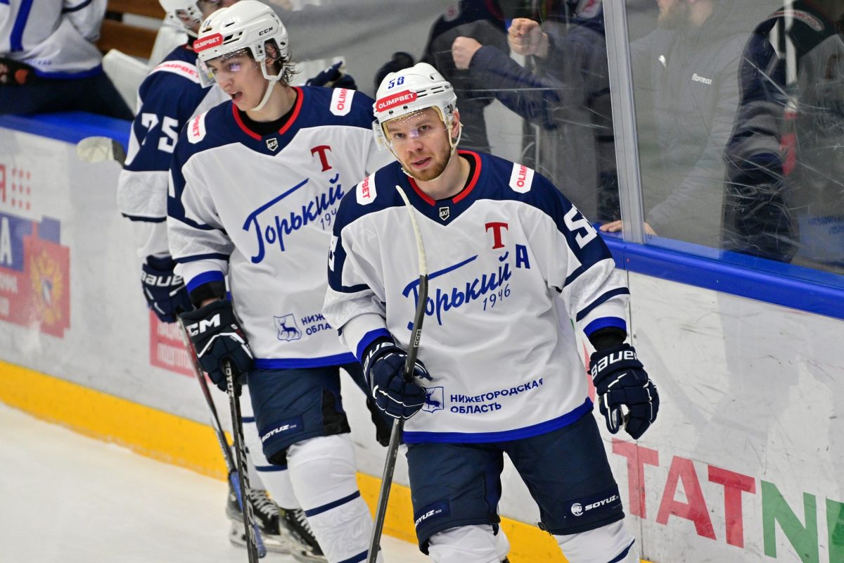 Нижегородская команда ВХЛ набрала на выезде 8 очков из 8 возможных