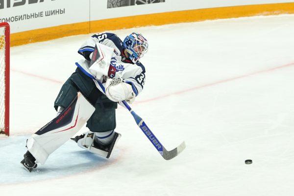 В чемпионате КХЛ «Торпедо» победило пятый раз подряд