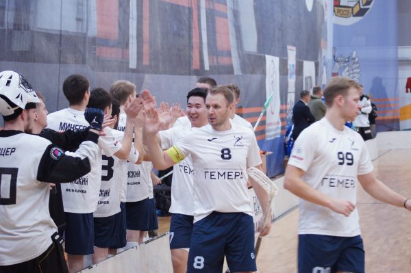 Флорболисты нижегородского клуба «Мининский» уверенно стартовали в Кубке России