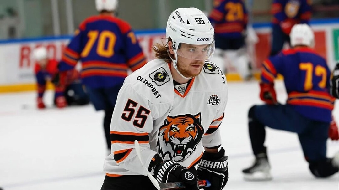 Хоккейный клуб «Торпедо» отказался от услуг Александра Щемерова