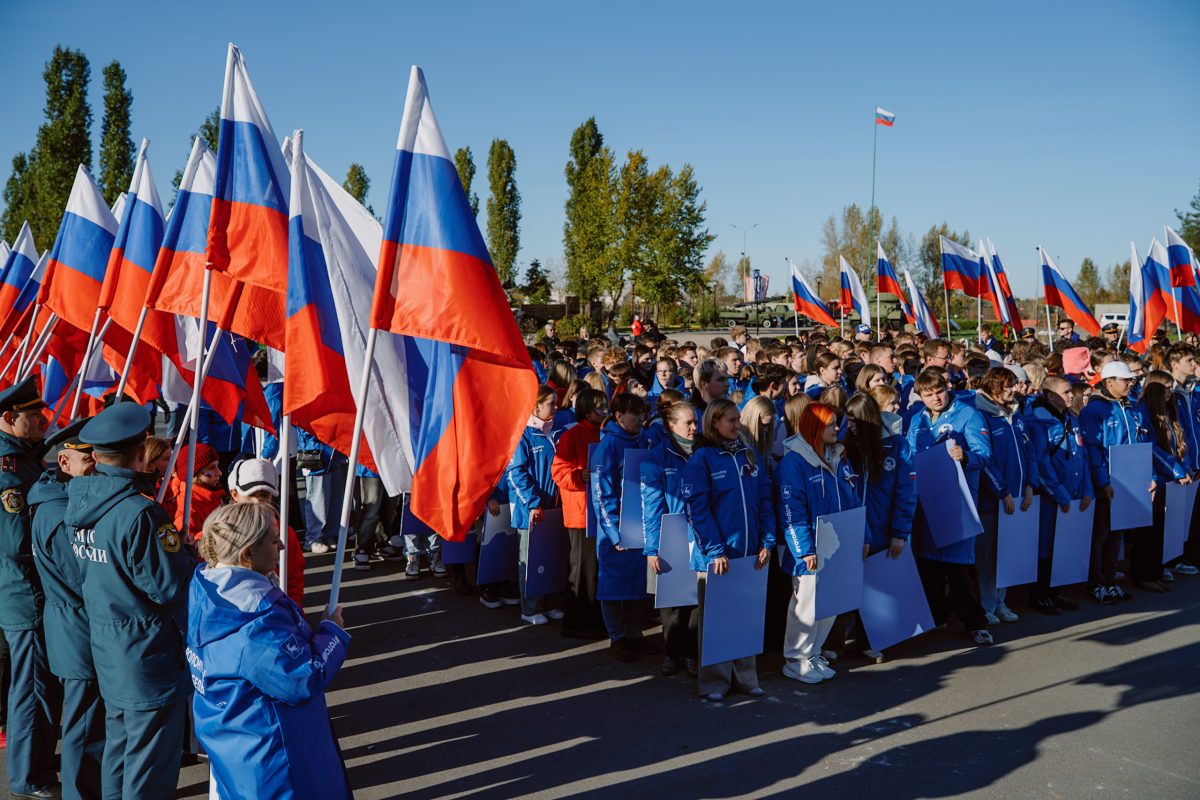 Более 500 нижегородцев присоединились к акции «Россия89» в Парке Победы