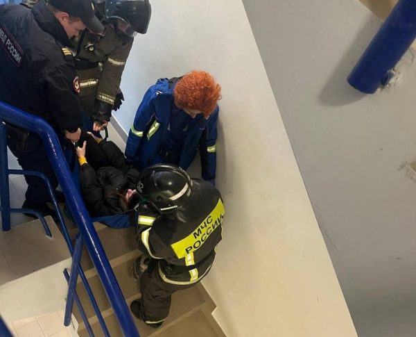 19-летняя девушка чудом уцелела после падения лифта в ТЦ «Союз» в Дзержинске