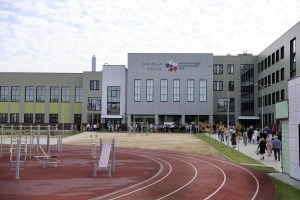 «Пахло тухлятиной»: кто виноват в массовом отравлении учеников престижной арзамасской школы