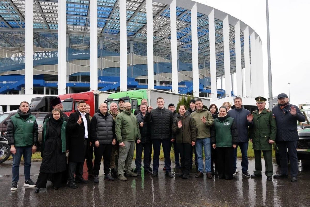 Глеб Никитин принял участие в отправке 120 тонн гуманитарной помощи в зону СВО