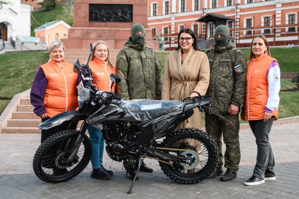 Нижегородские волонтеры передали бойцам СВО очередной мотоцикл