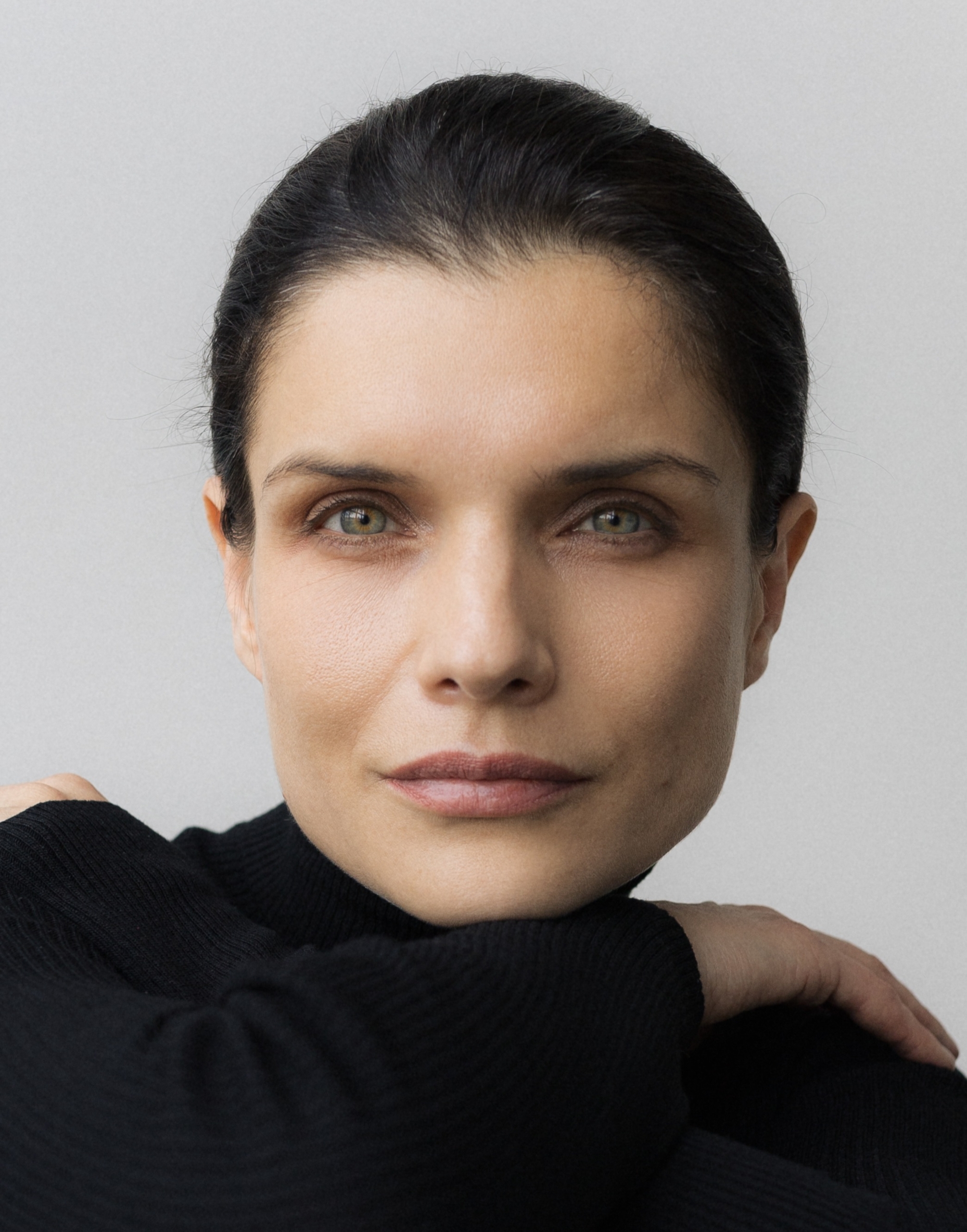 Анна Азарова