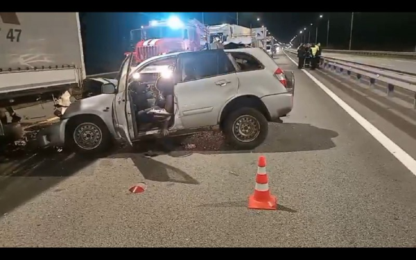 22-летний водитель погиб после столкновения с фурой на трассе М‑12