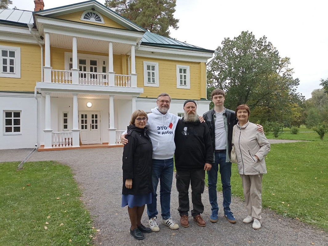 В Большом Болдине после встречи с читателями