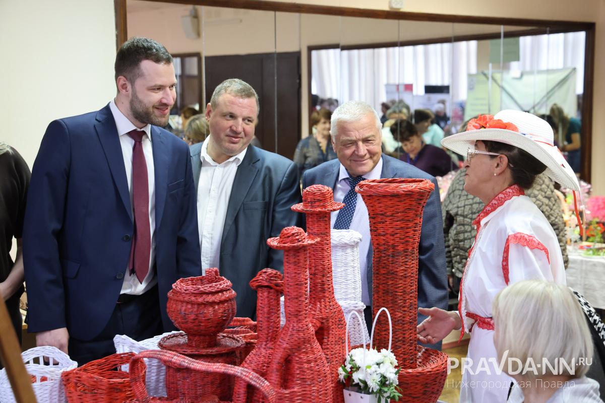 Александр Воложанин