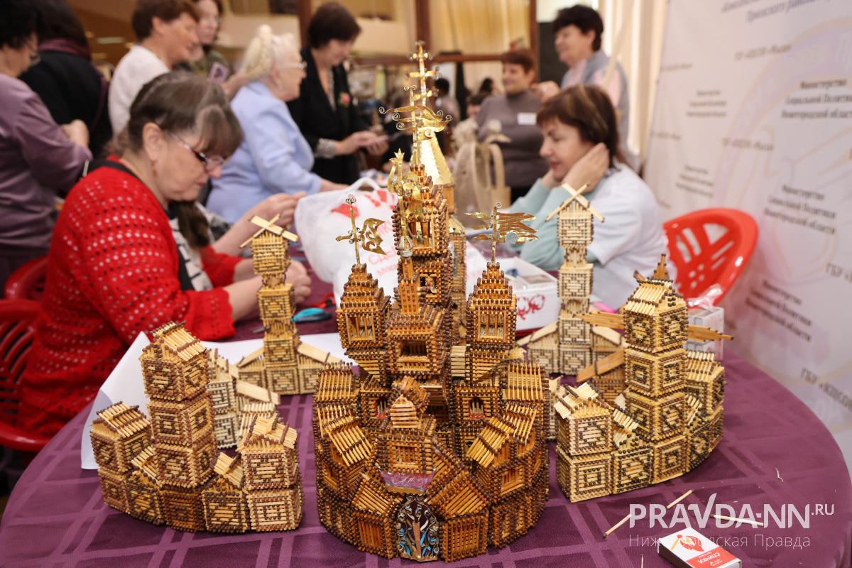 Александр Воложанин