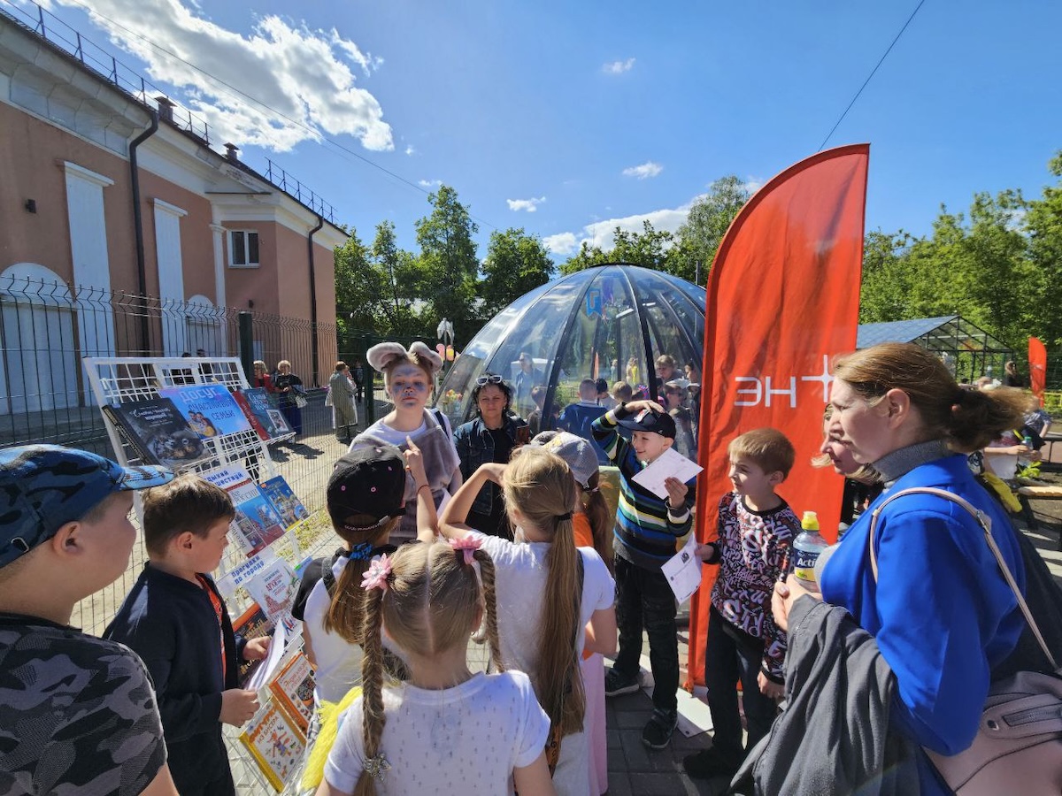 Книжный парк в Автозаводском районе с момента открытия посетили 4000 человек