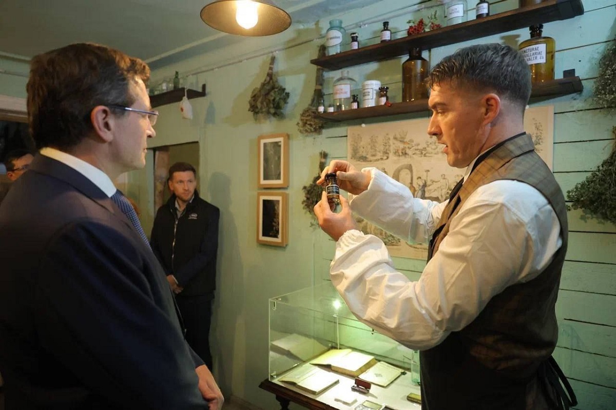 В день открытия музея губернатор Глеб Никитин стал участником спектакля из старинной нижегородской жизни 