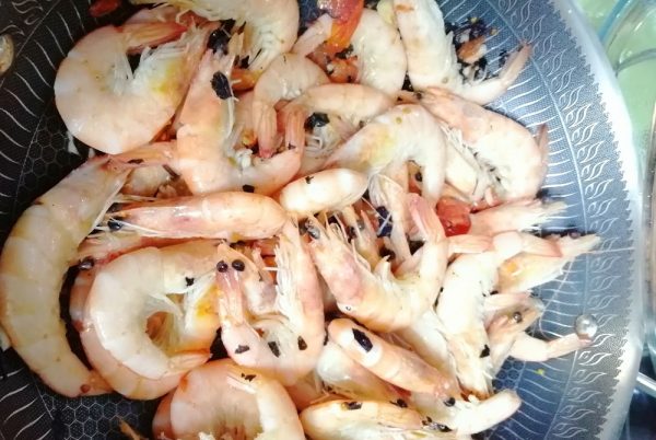 Сезонный рост цен на морепродукты к Новому году может составить 10%