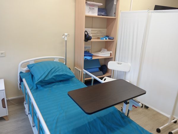 Школа ухода при поддержке ЛУКОЙЛа