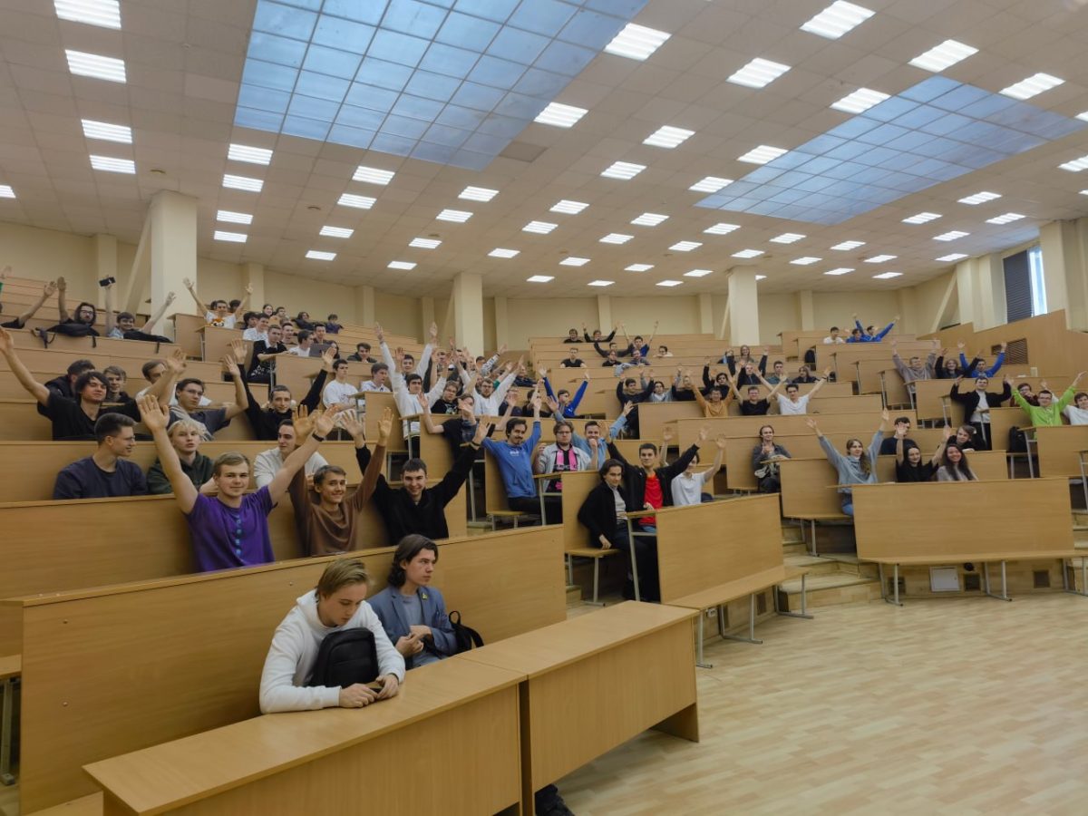 22 команды из Нижегородской области вышли в четвертьфинал ICPC