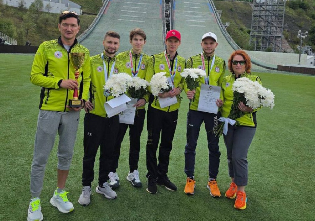 Нижегородские прыгуны с трамплина стали серебряными призёрами чемпионата России
