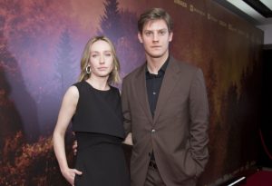 Подруга на вырост: почему в шоу-бизнесе прочно вошли в моду неравные романы