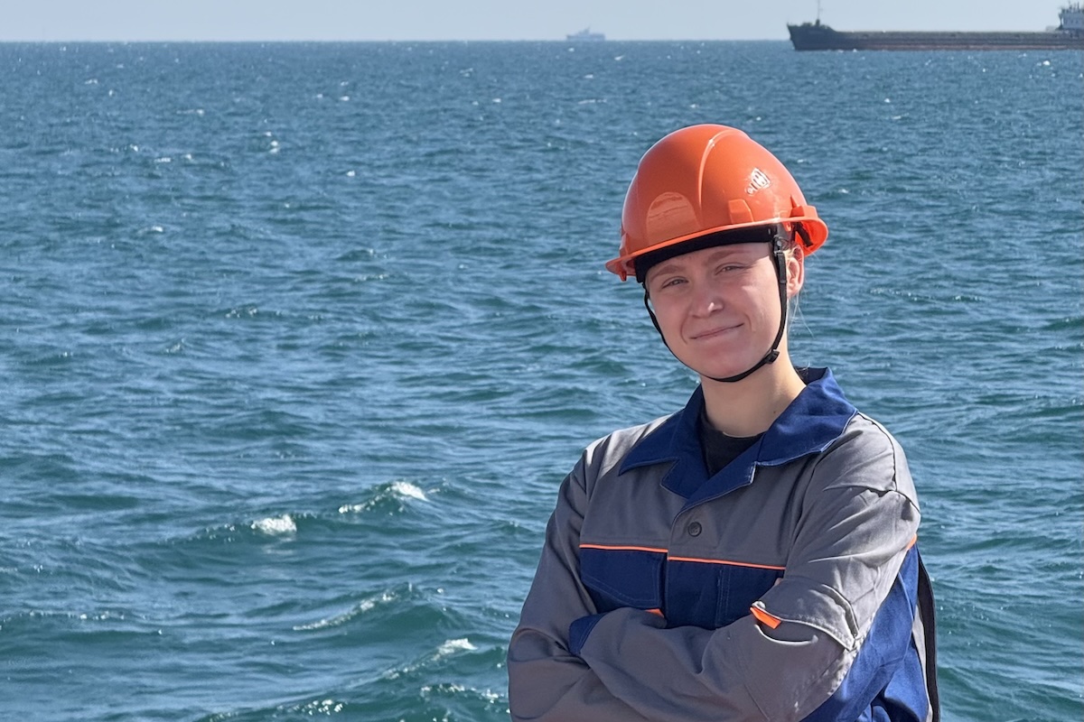 2 место – Алина Санникова, вахтенный матрос т/х «Волго-Дон 163», АВТ РУТ (МИИТ)