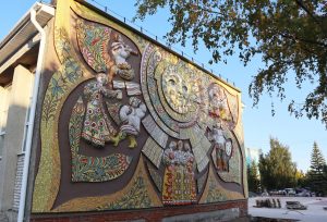 Советское наследие: уникальные мозаичные панно восстанавливают в Нижегородской области