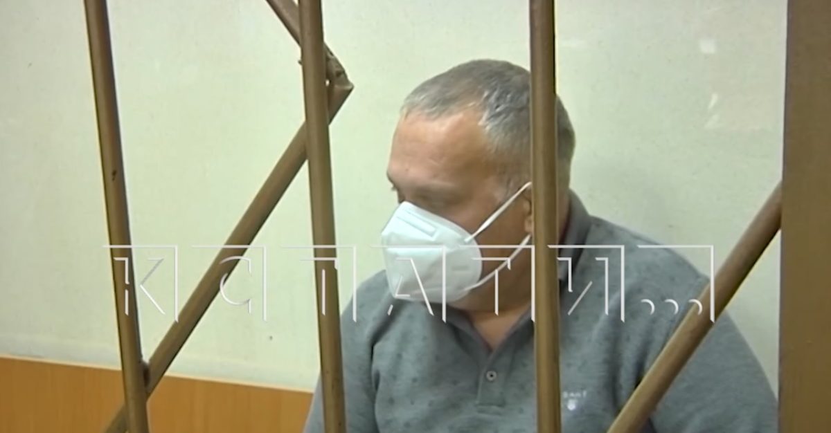 Начальника отдела по вопросам миграции взяли под стражу в Нижегородской области