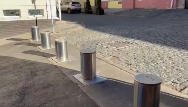 «Умные» ограждения появились на улице Кожевенной в Нижнем Новгороде