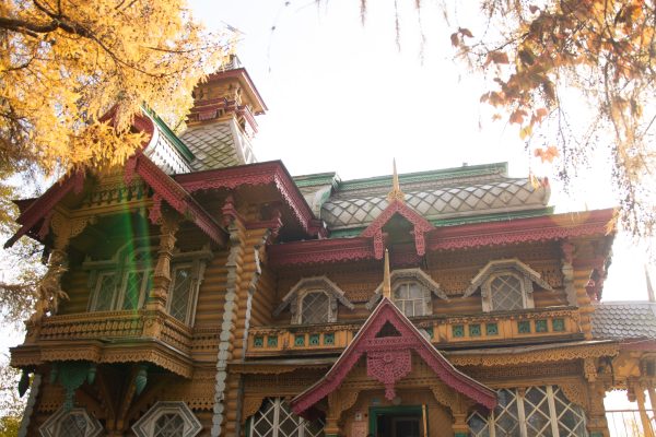 Почему стоит посетить дачу купца Бугрова в Володарске