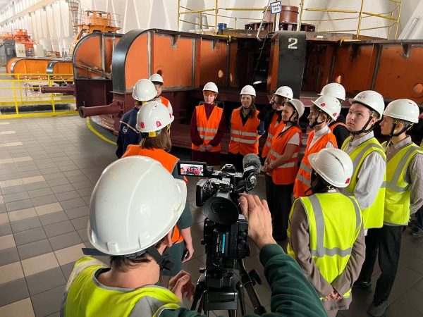 Почти 900 студентов подали заявки на участие в Стипендиальной программе