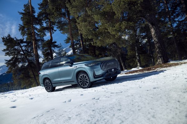 JAECOO J8 в АГАТ: Китайский кроссовер бросает вызов русской зиме