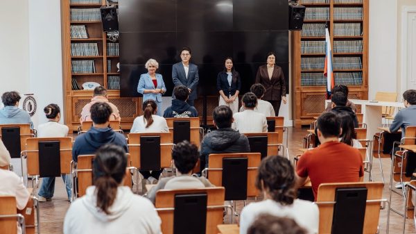 Еще 40 студентов из Китая получат образование в Мининском университете