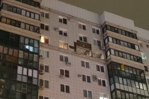 Украинский беспилотник атаковал многоэтажку в Красногорске