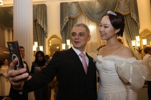 Александр Воложанин