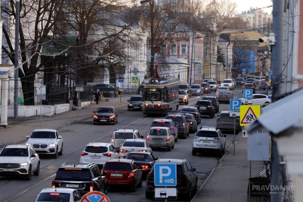 Девятибалльные пробки образовались в Нижнем Новгороде вечером