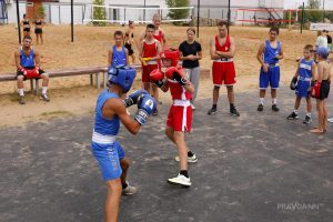 Неспортивное поведение: нижегородского тренера заподозрили в домогательствах к воспитанникам