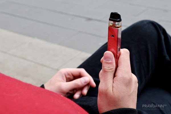 Запрет продажи вейпов поддерживают 74% нижегородцев