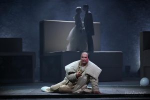 Диван остался: премьеру спектакля «Обломов» представил Нижегородский ТЮЗ&nbsp;