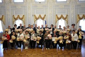 Вручение нагрудного знака «Заслуженный ветеран Нижегородской области»