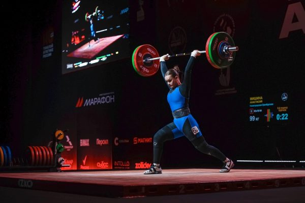 Дзержинские штангистки завоевали девять медалей на первенстве России