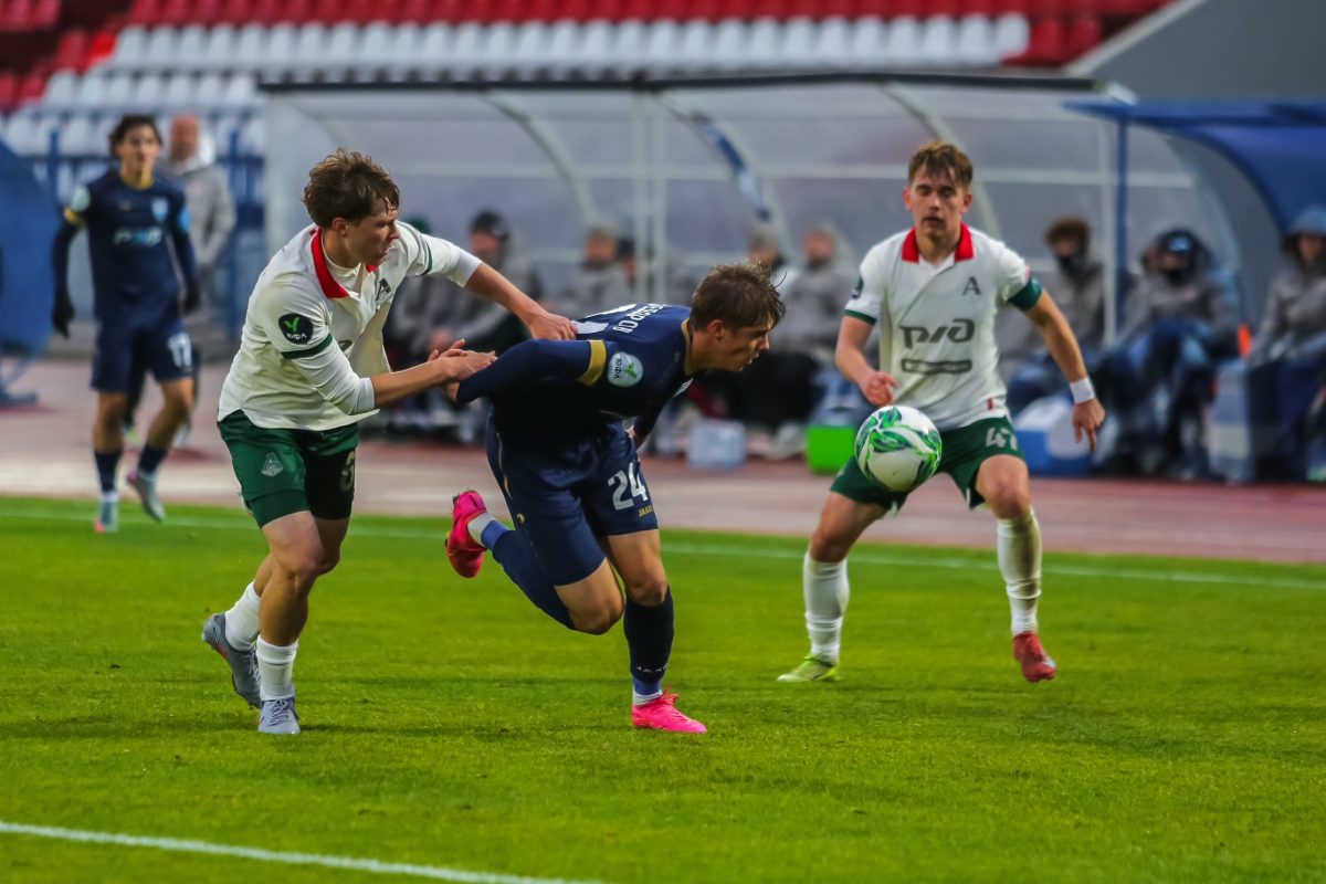 Обидное поражение на своём поле потерпела молодёжка ФК «Пари&nbsp;НН»