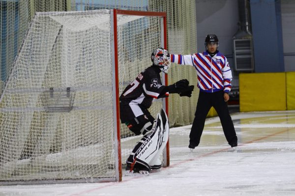 Хоккеисты «Старта» в серии послематчевых пенальти уступили «Волге»
