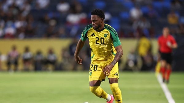 Хавбек «Пари НН» Реналдо Сефас провёл два матча за сборную Ямайки