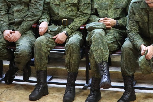 Самарские депутаты придумали, как бороться с фальшивыми военными