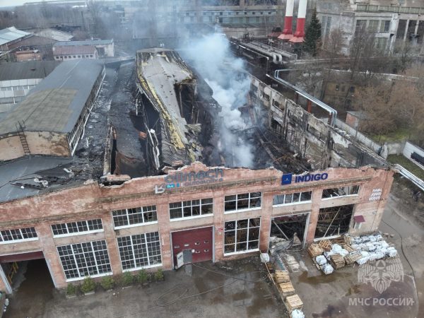 Пожар на улице Баррикад в Нижнем Новгороде полностью потушили