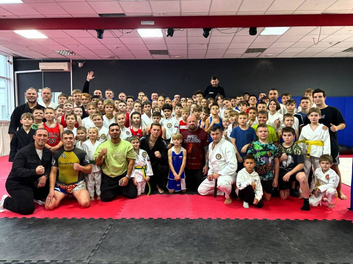 Джефф Монсон провел мастер-классы для юных спортсменов в Нижнем Новгороде